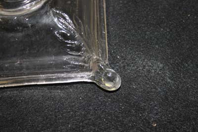 glue glass on corner