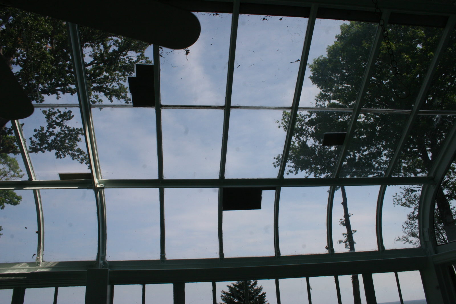 bent glass green house